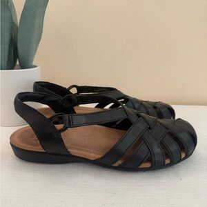 Earth Origins Berri Women's Black Leather Sandals